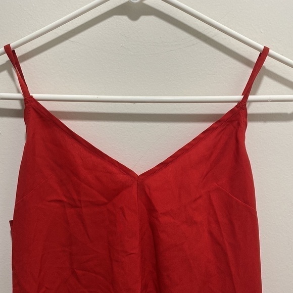 FREE People One Red Tank XS V Neck Adjustable Shoulder Straps 🌟 - Picture 4 of 5